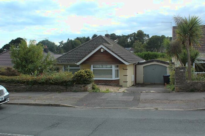 2 Bedroom Bungalow To Rent In Lancaster Drive, Broadstone, BH18