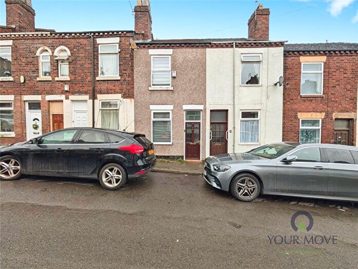 3 Bedroom Terraced House To Rent In Boughey Street, Stoke-On-Trent, Staffordshire, ST4