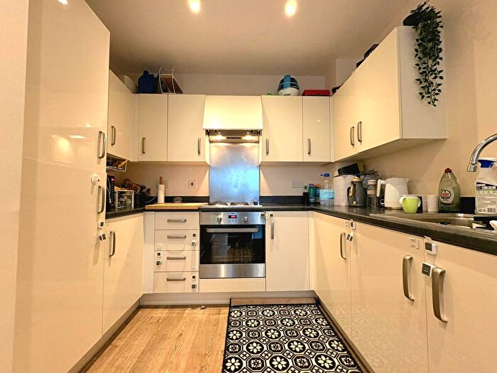 2 Bedroom Flat To Rent In Artisan Place, Harrow, HA3