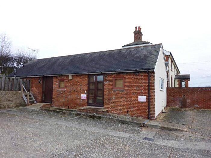2 Bedroom Flat To Rent In Binsted Road, Binsted, Alton, Hampshire, GU34