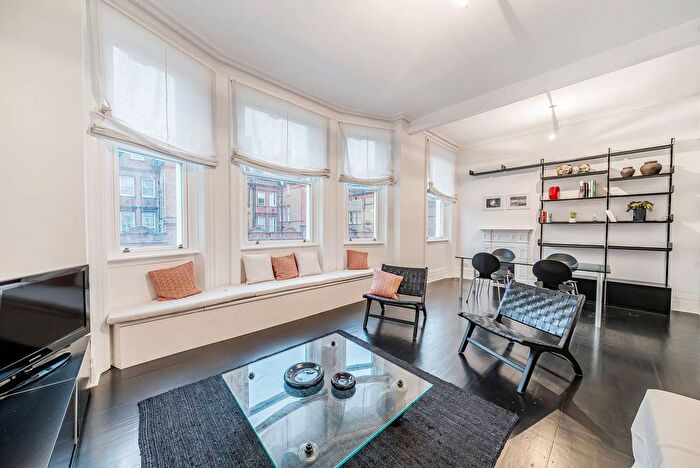 2 Bedroom Flat To Rent In Harrington Gardens, South Kensington, London, SW7