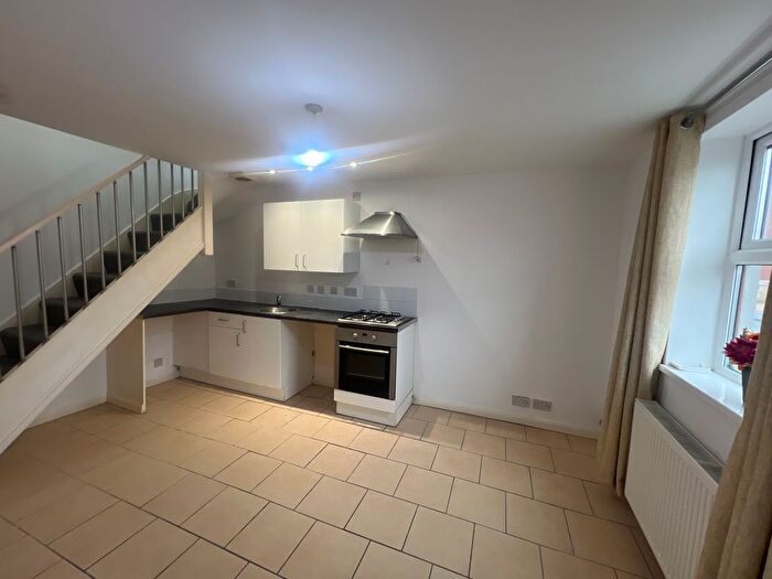 1 Bedroom Flat To Rent In Brook Street, Barry, CF63