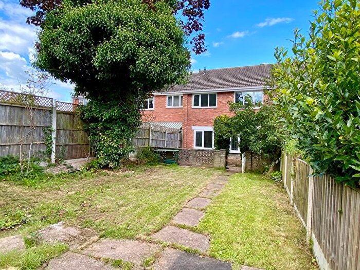 3 Bedroom Terraced House For Sale In Selkirk Drive, Sutton Hill, Telford, TF7