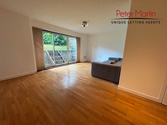 2 Bedroom Flat To Rent In Cecil Court, Acol Road, South Hampstead, NW6
