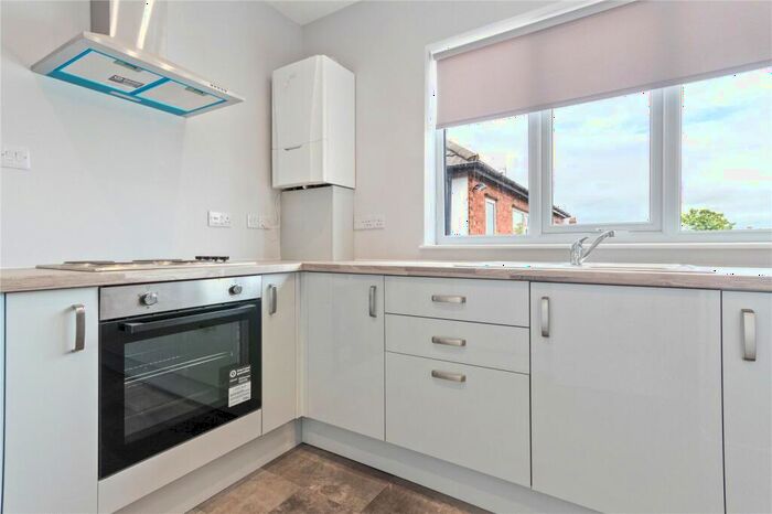 1 Bedroom Apartment To Rent In Park Street, Cleethorpes, North East Lincs, DN35