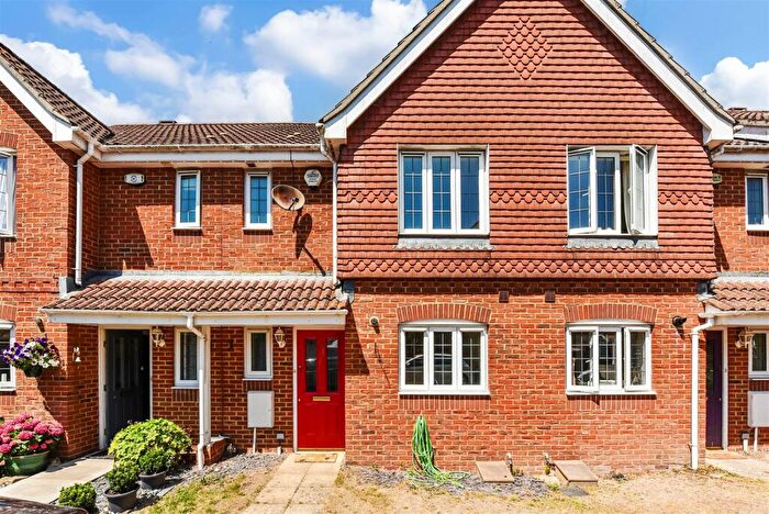 3 Bedroom Terraced House For Sale In Nicolson Close, Tangmere, PO20