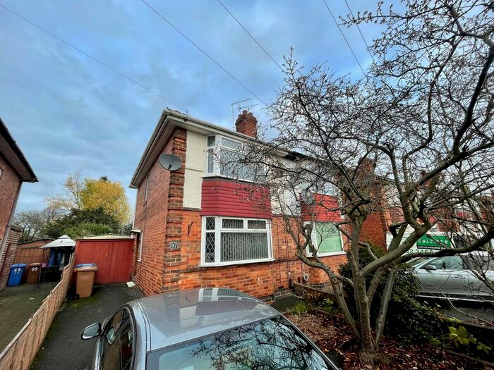 2 Bedroom Semi-Detached House To Rent In St. Albans Road, Derby, DE22