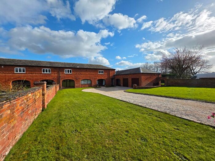 5 Bedroom Barn Conversion To Rent In Tixall Court, Tixall, ST18