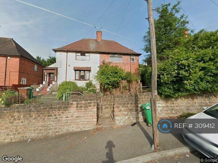 3 Bedroom Semi-Detached House To Rent In Skipton Circus, Nottingham, NG3