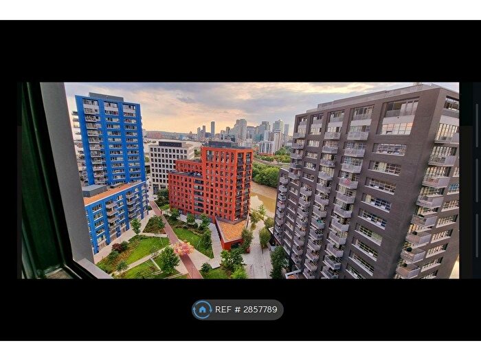 2 Bedroom Flat To Rent In London City Island, London, E14