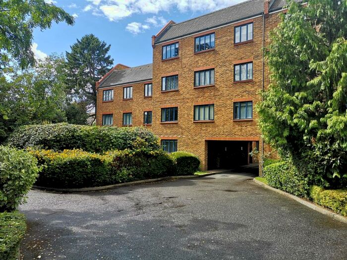 1 Bedroom Flat To Rent In Worcester Road, Sutton, SM2