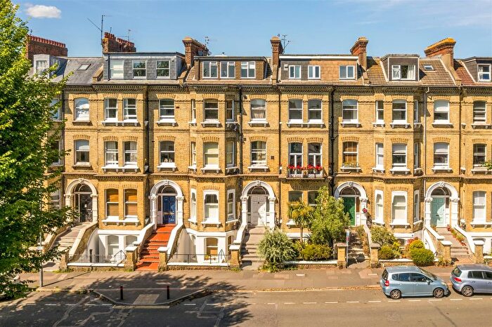 1 Bedroom Flat To Rent In Cromwell Road, Hove, BN3