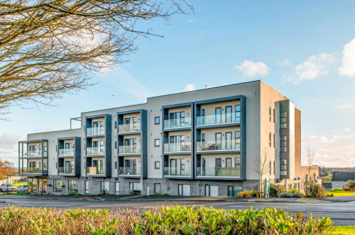 2 Bedroom Apartment For Sale In Partridge Road, Plymouth, Devon, PL6