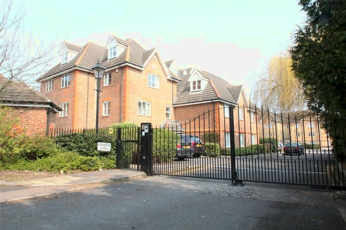 1 Bedroom Flat To Rent In Catherine Place, Harrow, HA1
