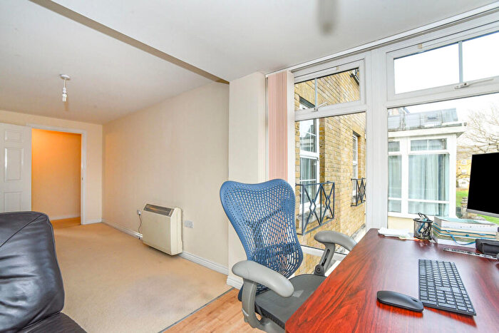 2 Bedroom Flat To Rent In Copperfields, Prospero Way, Haydon End, SN25