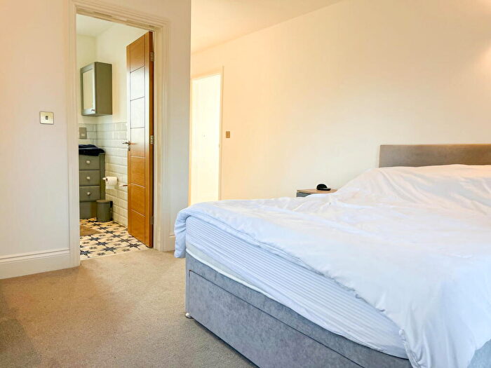 5 Bedroom Detached House For Sale In Woodholme, Kirby Lane, Leicester., LE9
