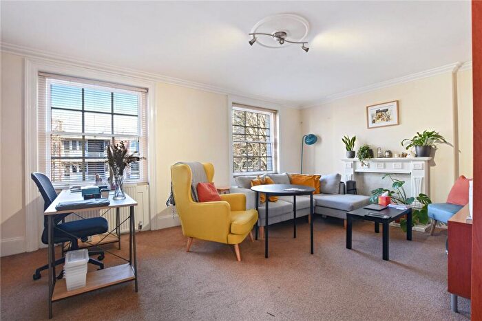 2 Bedroom Flat To Rent In Albany Street, London, NW1