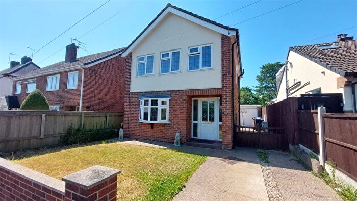 3 Bedroom Detached House To Rent In Rykneld Way, Littleover, Derby, DE23