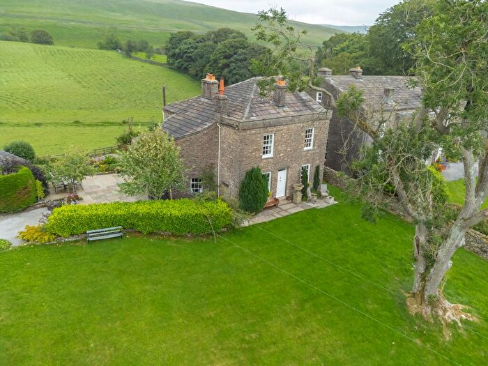 5 Bedroom Detached House For Sale In Rigg House West, DL8