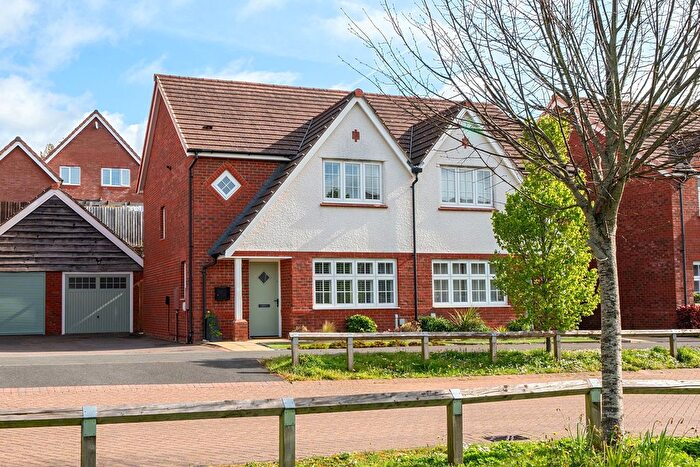 3 Bedroom Semi-Detached House For Sale In Stemson Avenue, Exeter, EX4