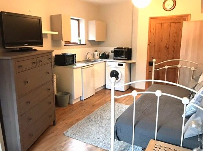 1 Bedroom Semi-Detached House To Rent In Sunnyside, Cambridge, CB5