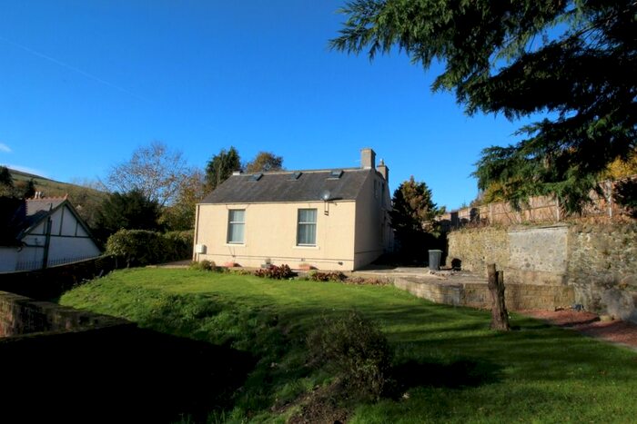 5 Bedroom Detached House To Rent In Plumtree Place, Galashiels, TD1