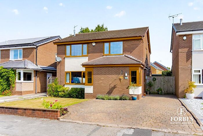 4 Bedroom Detached House For Sale In Manor Close, Hoghton, PR5