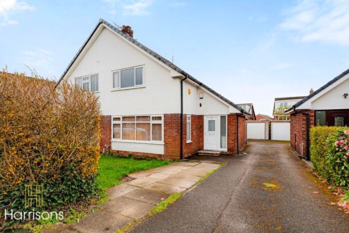 2 Bedroom Semi-Detached House For Sale In Gellert Road, Westhoughton, Bolton, Lancashire, BL5