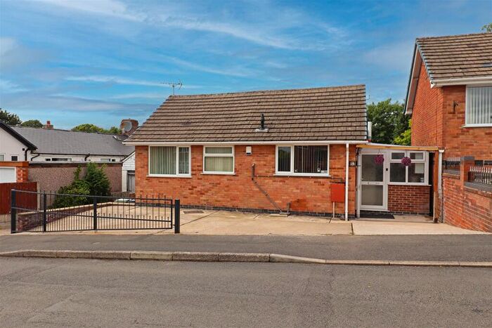 2 Bedroom Detached Bungalow For Sale In Western Drive, Heanor, DE75