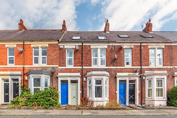 2 Bedroom Flat To Rent In Tavistock Road, Newcastle Upon Tyne, NE2