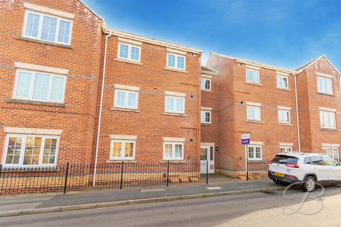 3 Bedroom Flat To Rent In Sapphire Street, Mansfield, NG18
