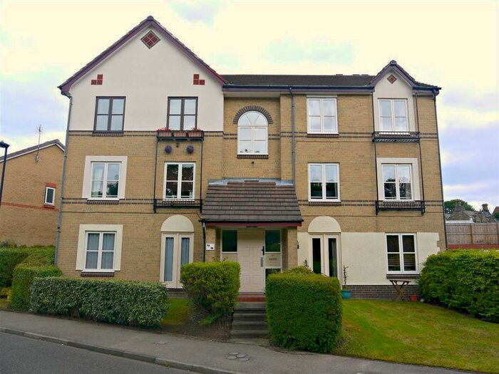2 Bedroom Flat To Rent In Hazeldene Court, Tynemouth, North Shields, NE30