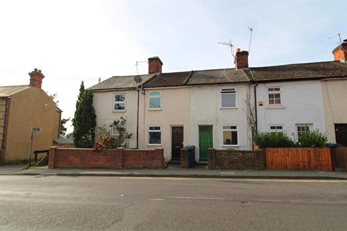 2 Bedroom Terraced House To Rent In Upper Hale Road, Farnham, GU9