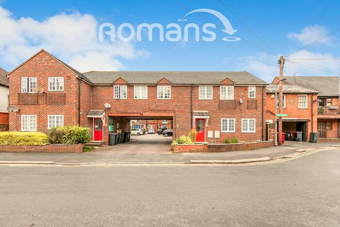 2 Bedroom Flat To Rent In Goldsmid Road, Reading, RG1