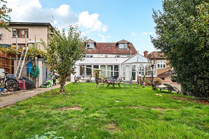 5 Bedroom Detached House For Sale In Alexandra Park Road, Alexandra Park, London, N22