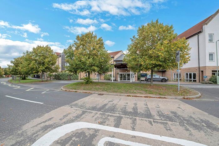2 Bedroom Flat For Sale In Airfield Road, Bury St. Edmunds, IP32