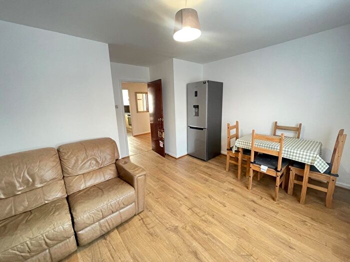 2 Bedroom Flat To Rent In Fontwell Court, Torrington Drive, Harrow, Greater London, HA2