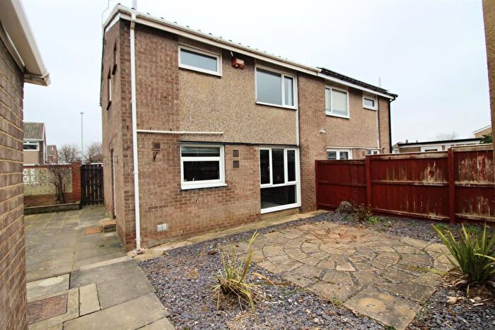 3 Bedroom Semi-Detached House To Rent In Bolam Grove, Billingham, TS23