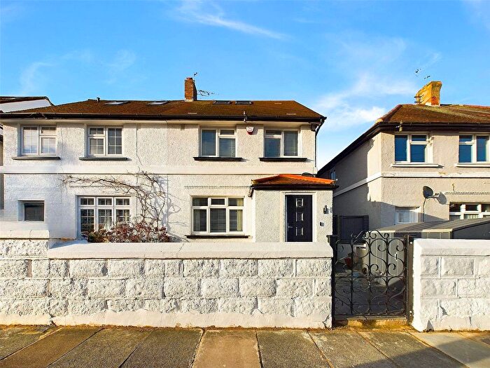 4 Bedroom Semi-Detached House To Rent In Wilcox Road, Teddington, TW11