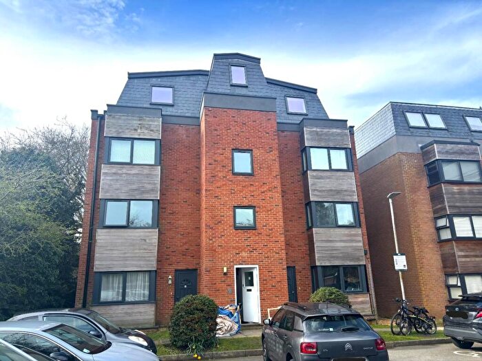 1 Bedroom Flat For Sale In Tarrant Court, Ingleside Drive, Stevenage, SG1