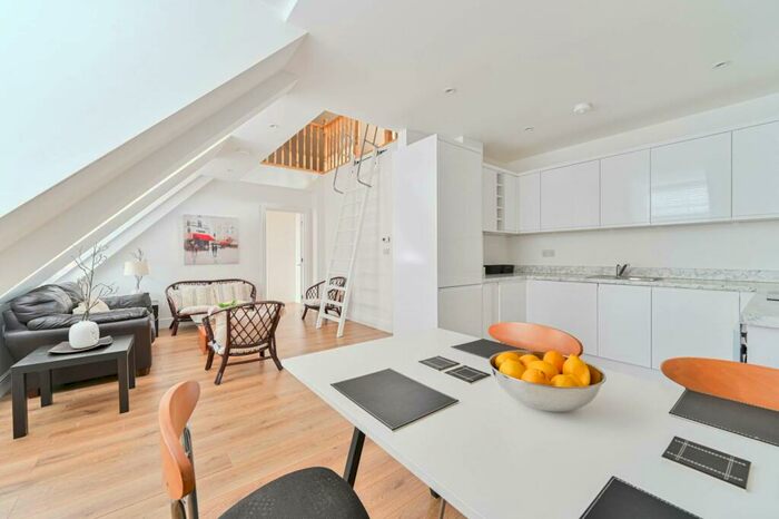 1 Bedroom Flat To Rent In High Street, Croydon, London, CR0