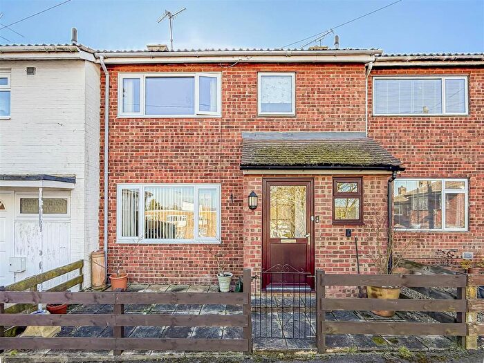 3 Bedroom Terraced House For Sale In Great Innings South, Watton At Stone, SG14