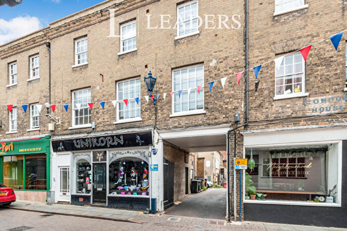 2 Bedroom Apartment To Rent In Bucklersbury, Hitchin, SG5