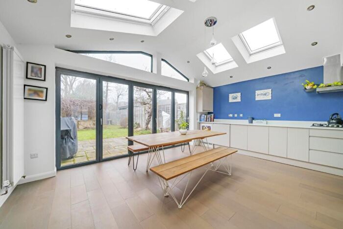 4 Bedroom Terraced House For Sale In Mill Lane, Windsor, SL4