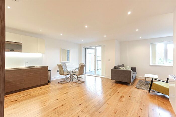 2 Bedroom Apartment For Sale In Silverworks Close, Colindale, NW9