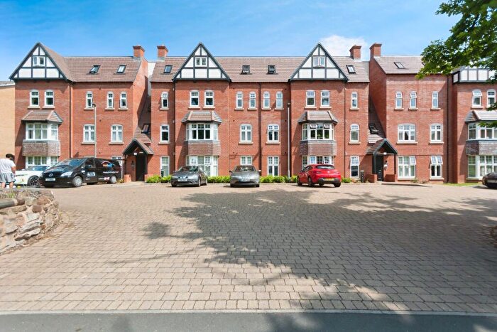 2 Bedroom Apartment To Rent In Wake Green Road, Moseley, B13