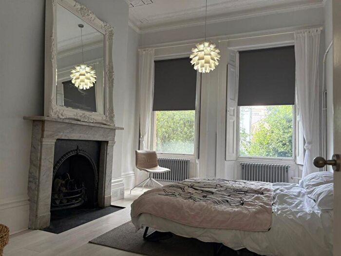 1 Bedroom Apartment For Sale In Montpelier Road, Brighton, BN1