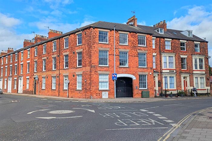 2 Bedroom Flat For Sale In Trinity Lane, Beverley, HU17