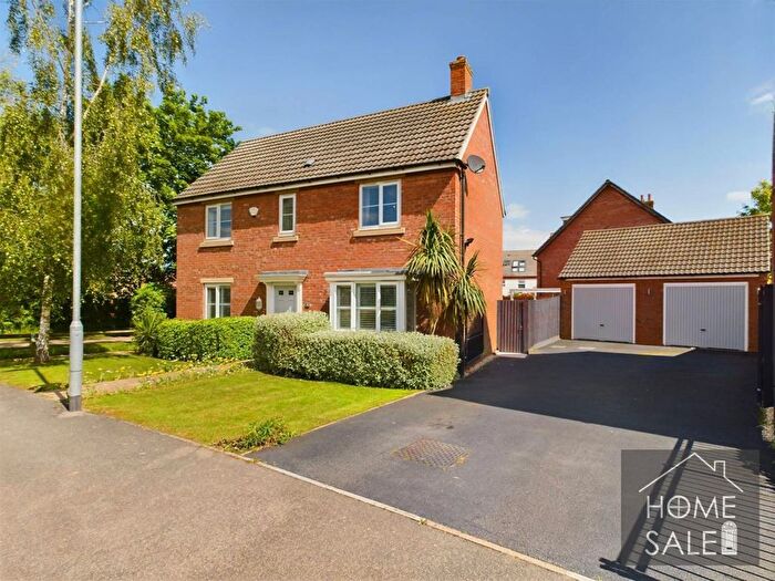 4 Bedroom Detached House For Sale In Charley Close, Market Harborough, LE16