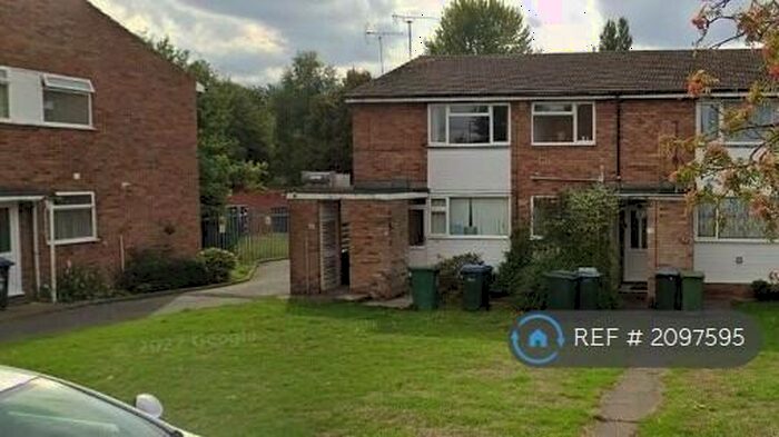 2 Bedroom Maisonette To Rent In Crowmere Road, Coventry, CV2